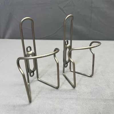 (2) Пара клеток для титановых бутылок Blackburn Ti x2 винтажные 65 г дорожный велосипед - Изображение 1 из 4