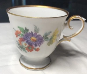 Vintage porcellana Tirschenreuth floreale e oro Demitasse Hutschenreuther Germania - Foto 1 di 10