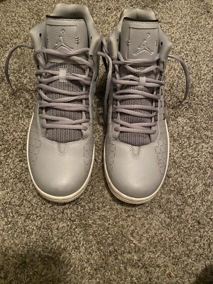 Size 10 - Jordan Illusion White Wolf Grey - Image 1 of 4