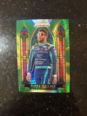 2020 Panini Prizm Green And Yellow Hyper Prizm Lot , 15 Cards - Image 1 of 4