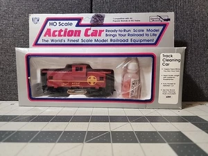 HO IHC Santa Fe ATSF 999246 Track Cleaning Wide Vision Caboose LNiB - Picture 1 of 7