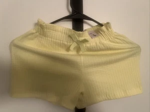 Garanimals 365 Kids Girls Yellow Pull On Lace Front Shorts Size 6 EUC - Picture 1 of 6