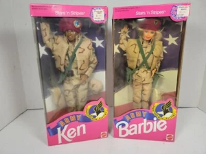 Lotto di 2 Barbie ESERCITO (1234) e Ken afroamericano (5619) stelle e strisce nuove con scatola - Foto 1 di 12