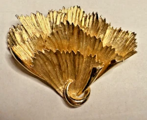 Vtg Arthur Pepper Signed Art Gold MCM Brooch Ginko Fan 2 x 3 Inches Pin Jewelry  - Picture 1 of 5