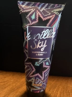 Loción Vanilla Sky de Pink Foto 1 de 3