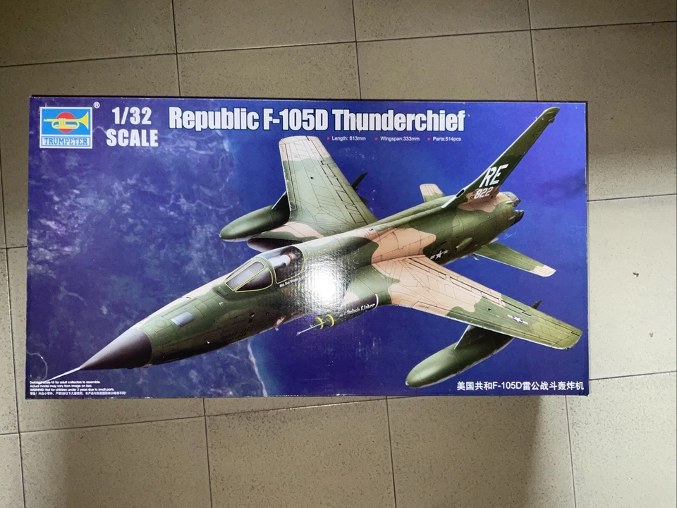 TRUMPETER AEREO REPUBLIC F-105D THUNDERCHIEF 1/32 N° 02201 - Immagine 1 di 1