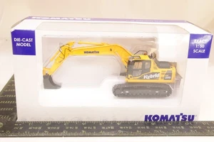 Komatsu HB205 Hybrid Track Digger UH-8080U Universal Hobbies 1:50 NEW Old Stock - Picture 1 of 4
