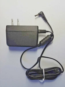 Sirius Satellite Radio 12 Volt 1 Amp Home AC Power Adapter for Sirius Home Docks - Picture 1 of 2