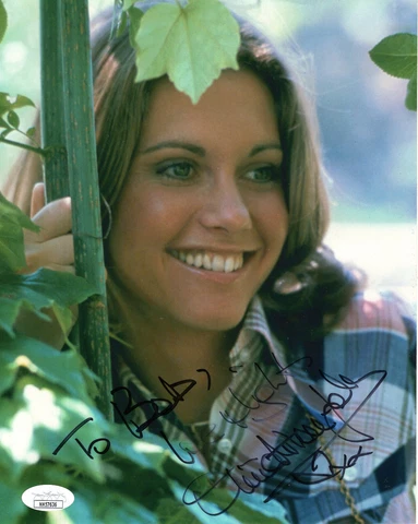 OLIVIA NEWTON JOHN HAND SIGNED 8x10 PHOTO      YOUNG+GORGEOUS      TO BOB    JSA Cover