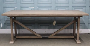 WILLIS & GAMBIER GILMORE FIXED TOP DINING TABLE - Picture 1 of 13