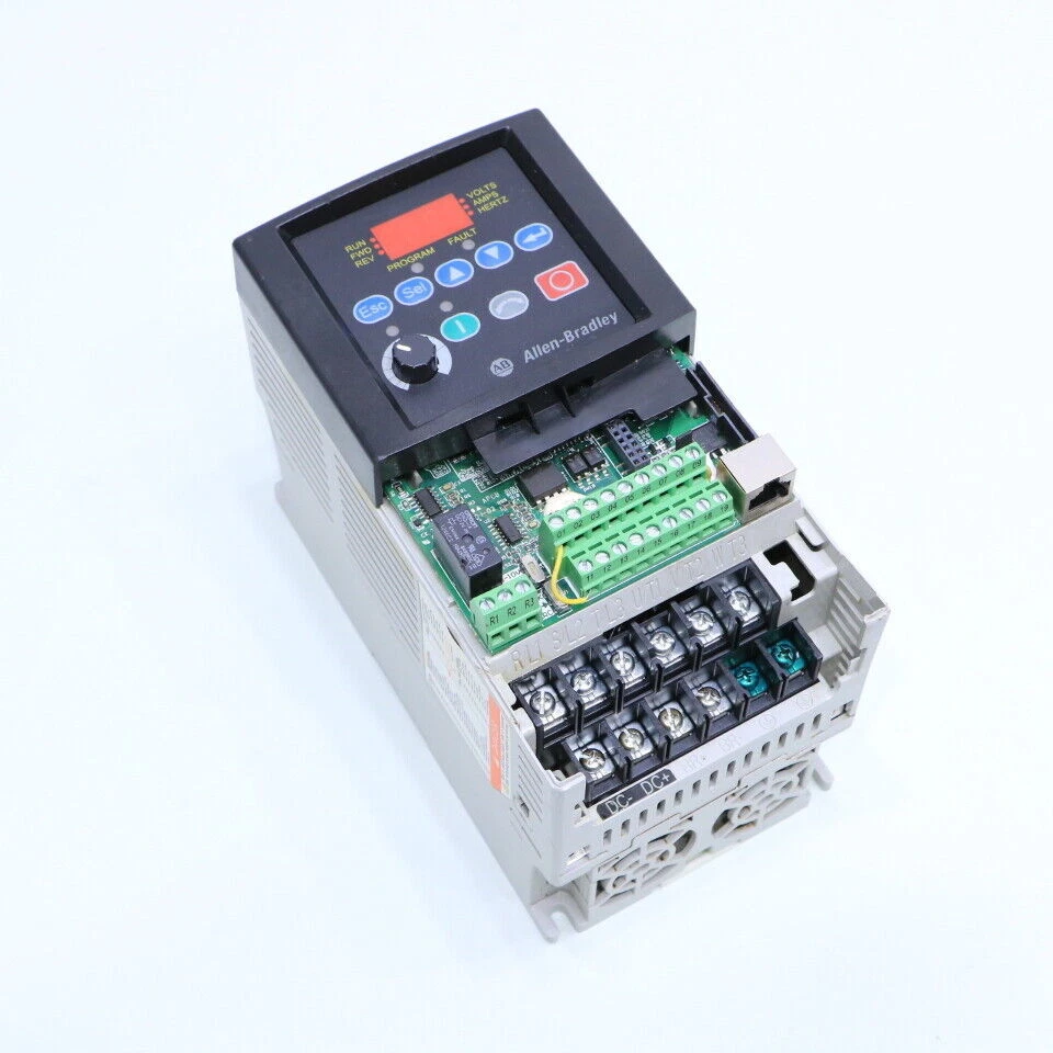 Allen Bradley 22B-D010N104 Powerflex 40 AC Drive VFD 5HP 480V