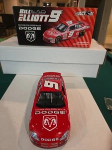 2004 Bill Elliott 1/24 Dodge - Picture 1 of 5