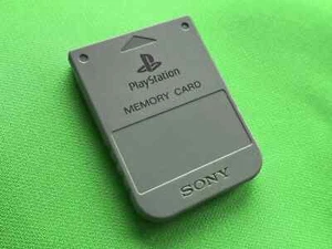 Tarjeta de Memoria Oficial Sony PlayStation PS1 X 1 Clásica Gris Retro - GRADO B - Imagen 1 de 5