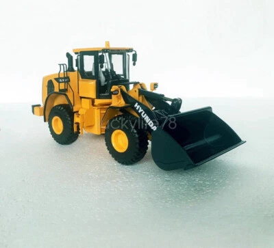 1/35 Scale For HYUNDAI HL960 Wheel Loader Diecast Model Toy Collection Gift - Image 1 of 4