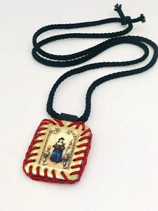 Religius/Scapular Escapulario De El Santo Nino de atocha Potente Para Protección - Picture 1 of 5