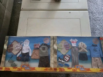 Barbie Cali Girl Doll Clothes Set Of 2 Fashion Pack  NIB  2003  - Image 1 of 4