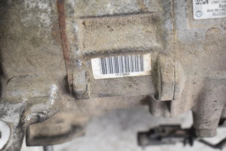 Compresor de aire acondicionado usado para: camioneta Chevrolet Silverado 2500 2017 6,0 grado B Foto 1 de 4