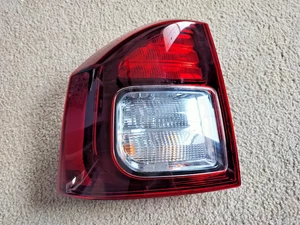 Luz trasera LED del lado izquierdo del conductor para Jeep Compass 2014-2017 trasera 5272909AA - Imagen 1 de 12