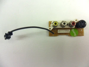 PCB de entrada lateral AV Grundig GULIAR26HDIP Z1J.197-01 - Imagen 1 de 5