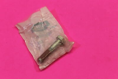 NOS POLARIS VICTORIA VEGAS TOURING TORNILLO PARTE # 7518044 Foto 1 de 4