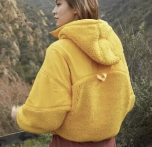 NEU Gr. S Free People Movement Adventure Awaits Sherpa Fleecejacke Puffy Orange - Bild 1 von 12