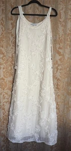 Designer En Saison Maxikleid Reese Viral Blumenapplikation Häkel Open Stitch XS - Bild 1 von 10