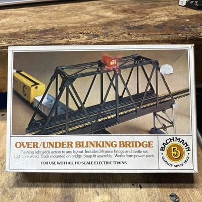 Vintage Bachmann HO Scale Over Under Blinking Bridge 46-1222 ST, New Open Box - Image 1 of 4