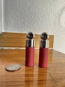 Set 2 Rare Beauty by Selena Gomez Mini Soft Pinch Tinted Lip Oil Happy 2ml - Bild 1 von 3