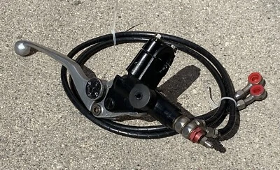 Cilindro maestro de freno delantero Suzuki GSXR750 1998-1999 palanca de freno líneas Goodridge Foto 1 de 4