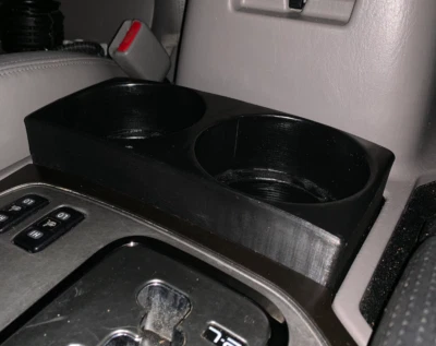 Toyota Land Cruiser 100 Series - Lexus LX470 porta-copo duplo - impresso em 3D - Imagem 1 de 4