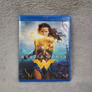 Wonder Woman Blu Ray DVD - SEHR GUT - Gal Galdot - Bild 1 von 5