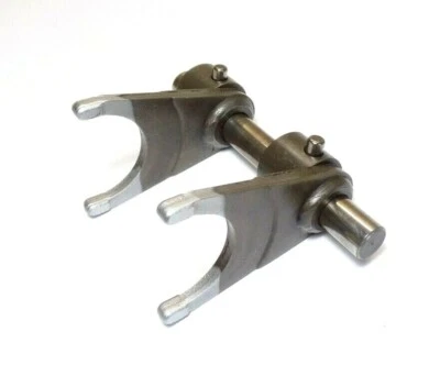 Honda CM400, CM450, CB400T, CX500, Gear Shift Forks & Shaft. 24221-413-000. - Image 1 of 3