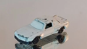 BMW 3.0 CSL - Summer - White S674 - Picture 1 of 10