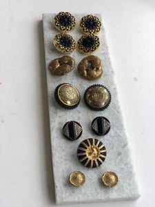 13 Vintage Baroque Black & Gold Tone Decorated Shank Buttons - Picture 1 of 23