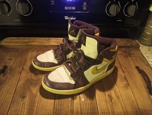 Jordan Air Jordan 1 High Strap Purple Varsity Maize White Mens LA Lakers Sneaker - Picture 1 of 9