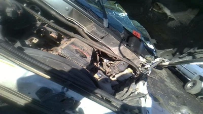 RAM3500 2008 manija de puerta interior 28047807 Foto 1 de 4