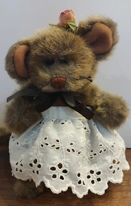 VTG Ganz Cottage Collectible Plush Mouse Doll Eyelet Lace Apron Dress A18 - Picture 1 of 4