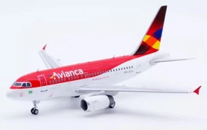 Avianca Brasil / Airbus A318 / PR-AVH / IF318AV1124 / 1:200 *LAST PCS* - Picture 1 of 15
