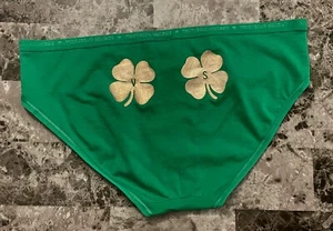 NWT VICTORIA'S SECRET L ST. PATRICK'S DAY GREEN SHAMROCK RARE HIPHUGGER PANTIES - Picture 1 of 4
