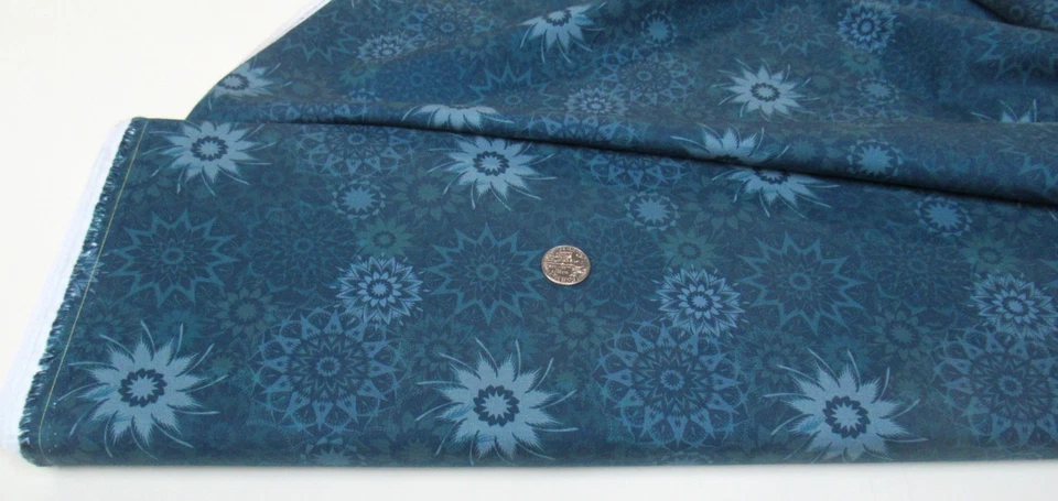 Tela artesanal para colchas Timeless Treasures SILHOUETTE STARS verde azulado 7 yardas (cd-3839) perno Foto 1 de 1