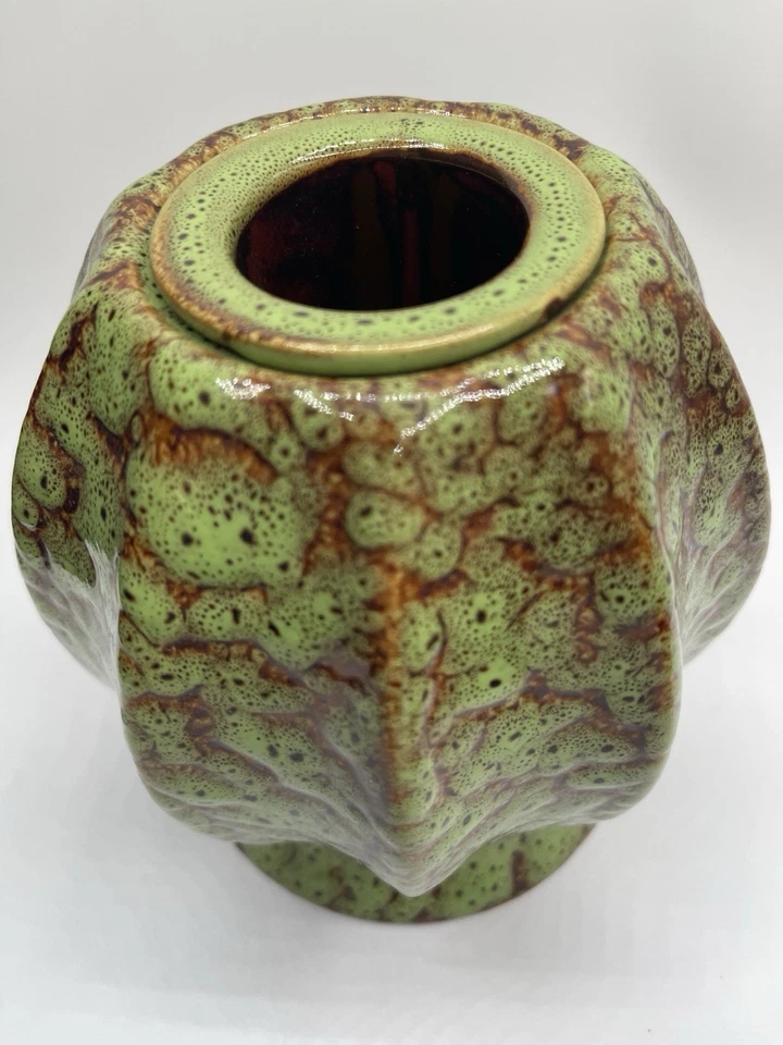 Quemador de mesa de cerámica marca A&B tonos tierra esmaltado a mano verde y marrón Foto 1 de 4