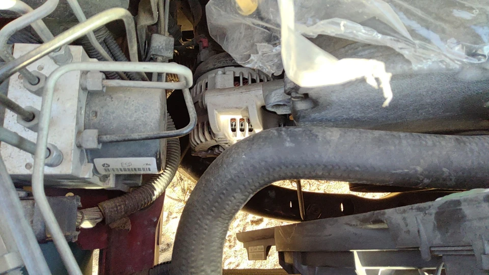 2008-2014 Dodge Charger Alternator 3.5l 04896805ae - Image 1 of 4