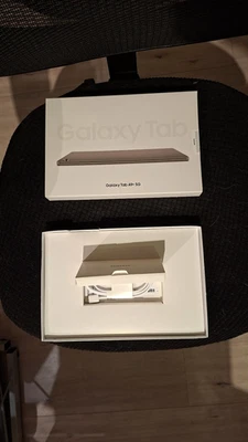 Samsung Galaxy Tab A9+ 5G 128GB 8GB grau Neuzustand und Huelle und Rechnung. - Bild 1 von 4
