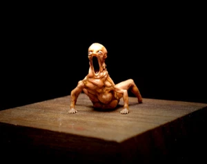 1/43 1/64 figure BioHazard2 EVIL village Monster Baby fit 1:64 car Diorama - Picture 1 of 3