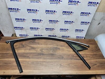 VOLKSWAGEN TOUAREG 7P PUERTA DELANTERA VENTANA CRISTAL Y GOMA SELLO LADO DERECHO 2011-2018 Foto 1 de 4