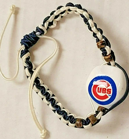 MLB Chicago Cubs Go Nuts Kukui Nut Macrame Bracelet, New (blue & white) Cover