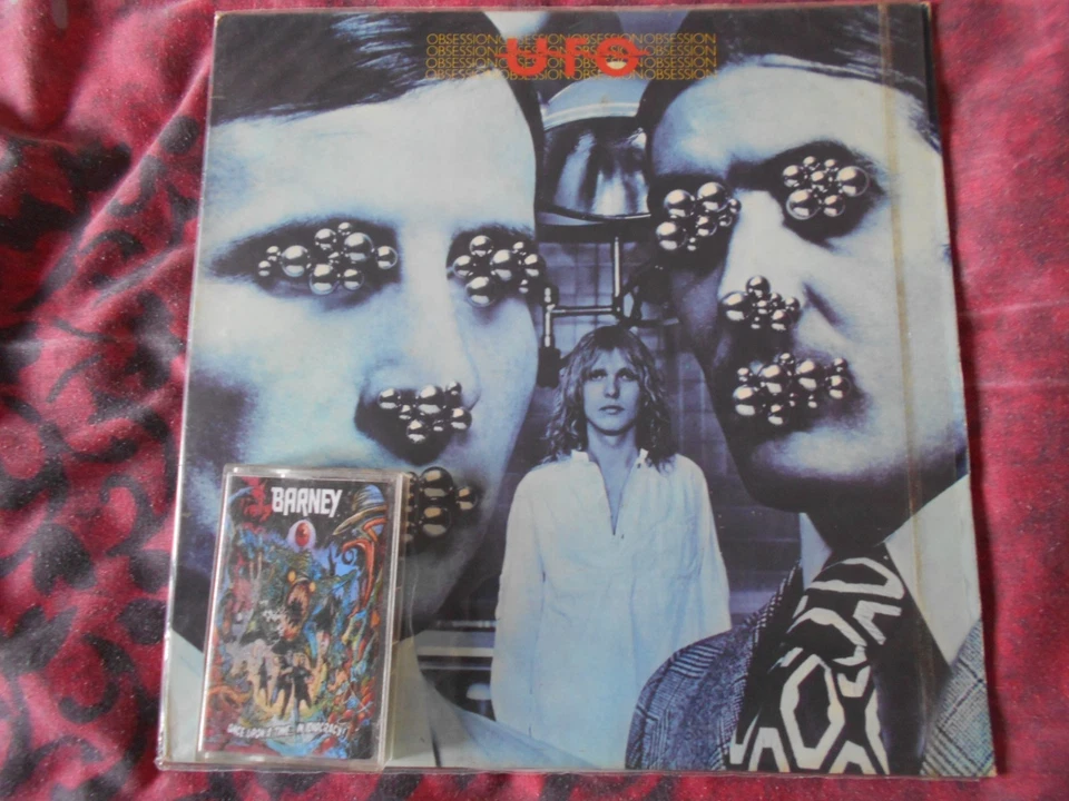lot rare Heavymetal/ Hard Rock Vynil+K7: UFO+BARNEY - Photo 1/1