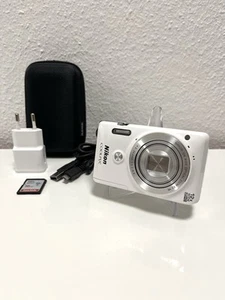 Nikon Coolpix S6900 Weiß / Kompakte Selfie Digitalkamera / Schöner Zustand ✅ - Bild 1 von 15