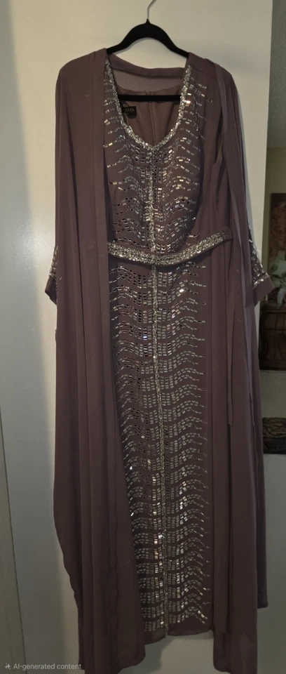 Hermoso caftán adornado - cuentas - malva - talla grande Foto 1 de 4