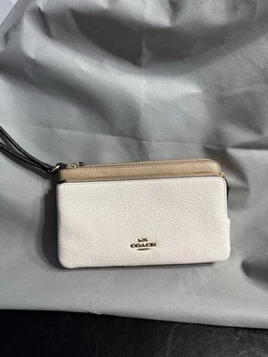 Coach Pebbled Leather Double Zip Wristlet/Wallet Chalk/Mushroom NWT Pre-Owned - Image 1 of 4